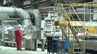 Energetická kríza ničí slovenských priemyselníkov, prepúšťať zamestnancov zatiaľ neplánujú