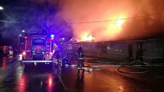 V Rusku pri požiari v nočnom podniku zahynulo najmenej 13 ľudí, zatkli podozrivého