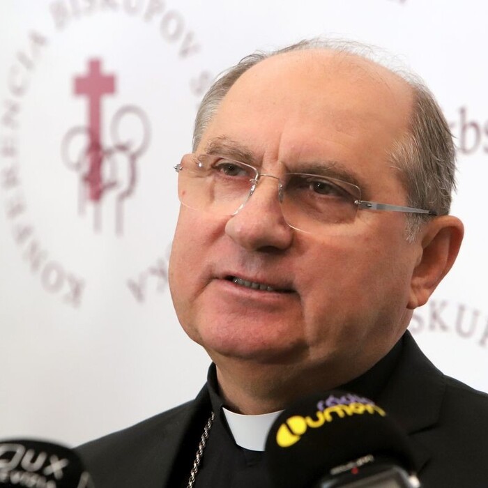 Ospravedlňujem sa za vzniknuté nedorozumenie, ktoré vyšlo z našich radov, vyjadril sa arcibiskup Bober