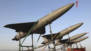 Rusko Iránu zaplatilo za drony v hotovosti a ukoristenými západnými zbraňami, tvrdí britská stanica