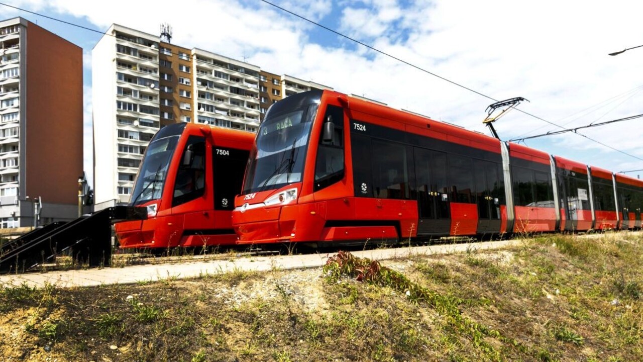 Bratislava naďalej rokuje o električke v Petržalke. Zaoberá sa jej harmonogramom prác