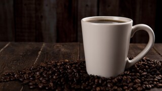 Netradičné kávy z celého sveta: Kde sa podáva so syrom, vajíčkom či koreninami?