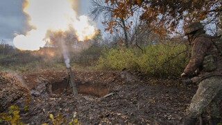 Raketový útok, drony, nočná kamufláž. Kyjev premýšľa, ako by Rusko mohlo prevalcovať protivzdušnú obranu