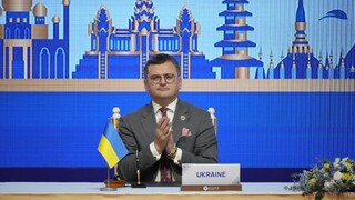 Oslobodením Chersonu vojna nekončí, povedal šéf ukrajinskej diplomacie