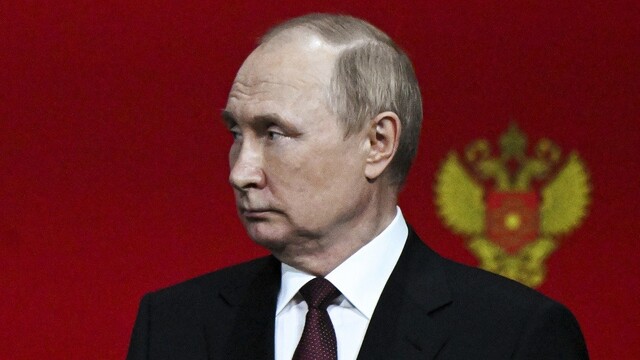 Stiahnutie z Chersonu vyvoláva podľa amerických analytikov kritiku Putina a roztržku