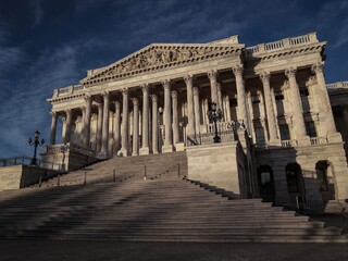 Americkí republikáni získali väčšinu v Snemovni reprezentantov.
