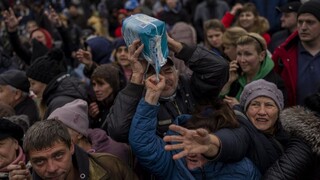 Zima bude ťažká. Ukrajina čoskoro začne s dobrovoľnou evakuáciou ľudí z Chersonu
