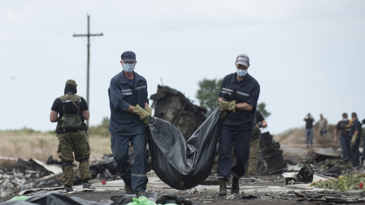 Ukrajinci nachádzajú v oslobodených oblastiach dôkazy ruskej agresie, za posledné dva mesiace odhalili vyše 700 tiel