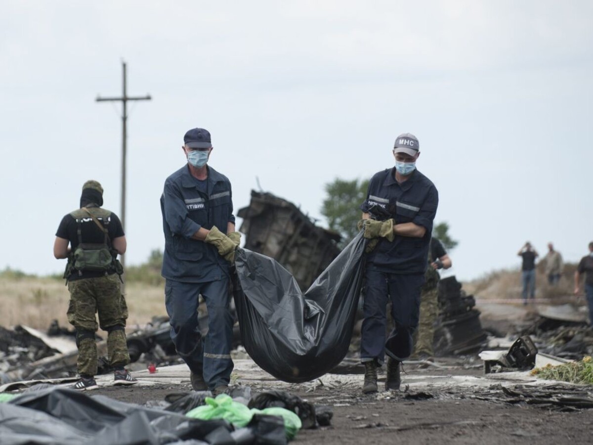 Ukrajinci nachádzajú v oslobodených oblastiach dôkazy ruskej agresie, za posledné dva mesiace odhalili vyše 700 tiel