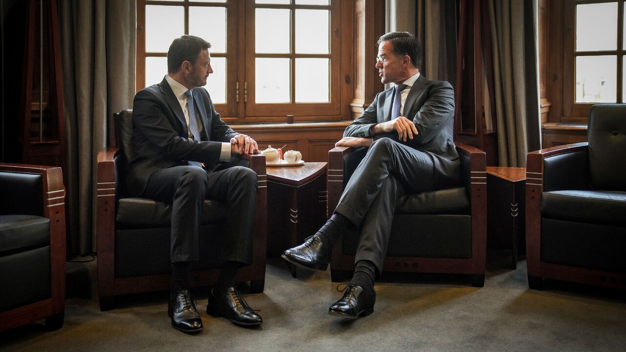 Heger sa stretol s holandským premiérom. Zhodli sa na potrebe posilňovania obrannej spolupráce