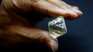 Belgicko naďalej kupuje diamanty v Rusku, aj napriek morálnemu tlaku, odhalil The Guardian