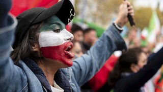 OSN odsúdila Irán za drastické zásahy voči demonštrantom, vyzvala k riešeniu podstatných otázok