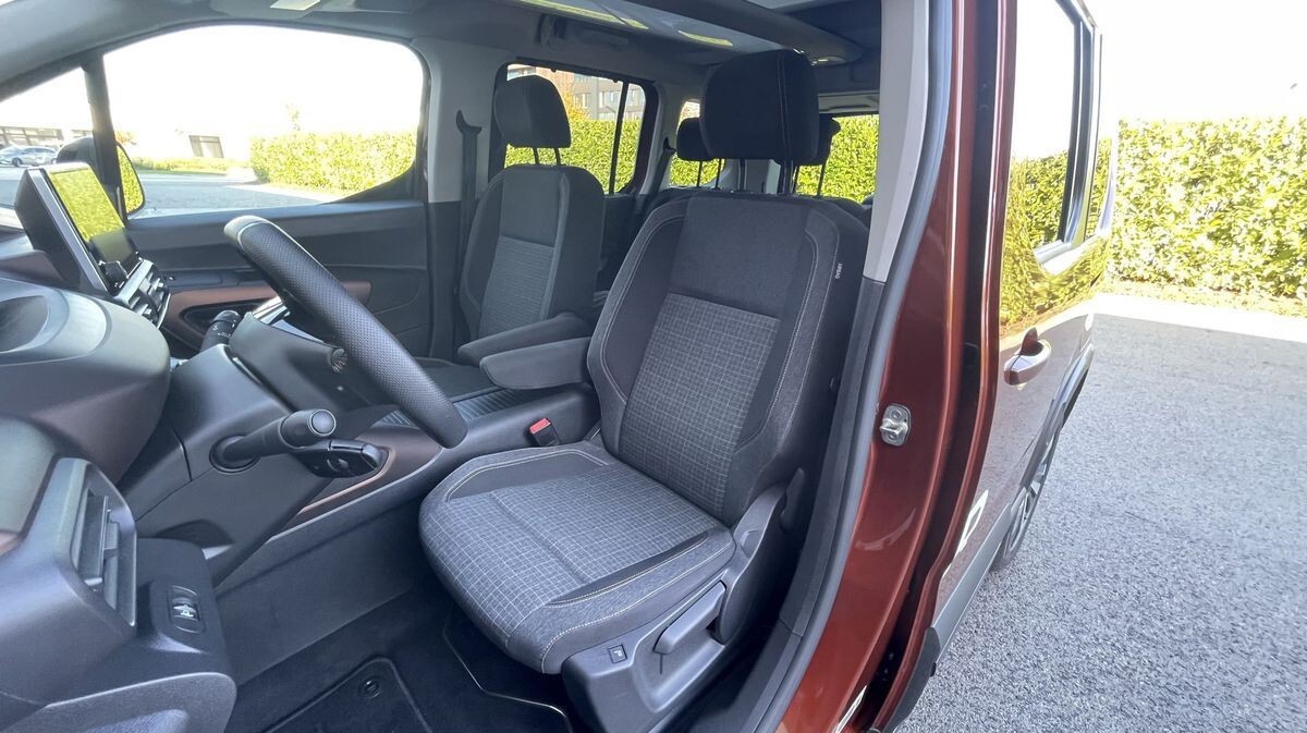 Elektrický Peugeot e-Rifter