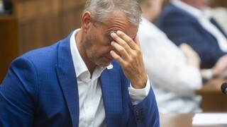 Raši pre ta3: Peniaze pre zdravotníkov sú, chýba dobrá vôľa Matoviča a rázny postoj Hegera