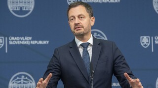 Vláda memorandum s LOZ nepodpísala, Lengvarský navrhne núdzový stav