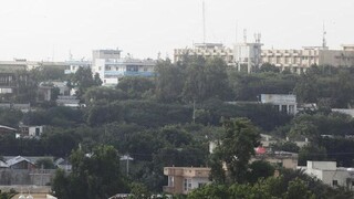 Povstalci obliehali hotel v somálskej metropole, o život prišlo osem ľudí