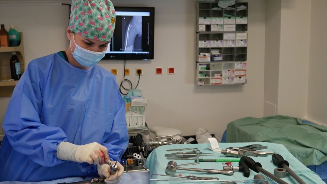 V Univerzitnej nemocnici Bratislava stiahli výpovede takmer všetci lekári, nemocnica pokračuje v klasickom režime