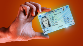 Od decembra sa vydávajú biometrické občianske preukazy. Čo ľuďom uľahčia?