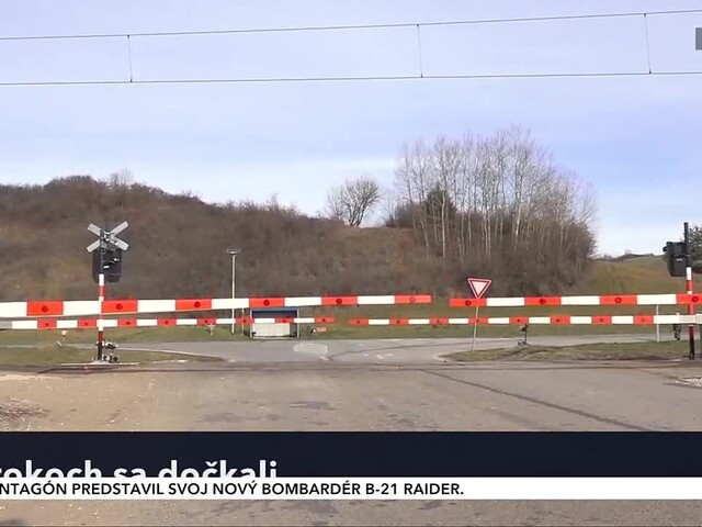 Nemožné sa po troch rokoch stalo realitou. Rožkovany v okrese Sabinov sa dočkali závor na železničnom priecestí