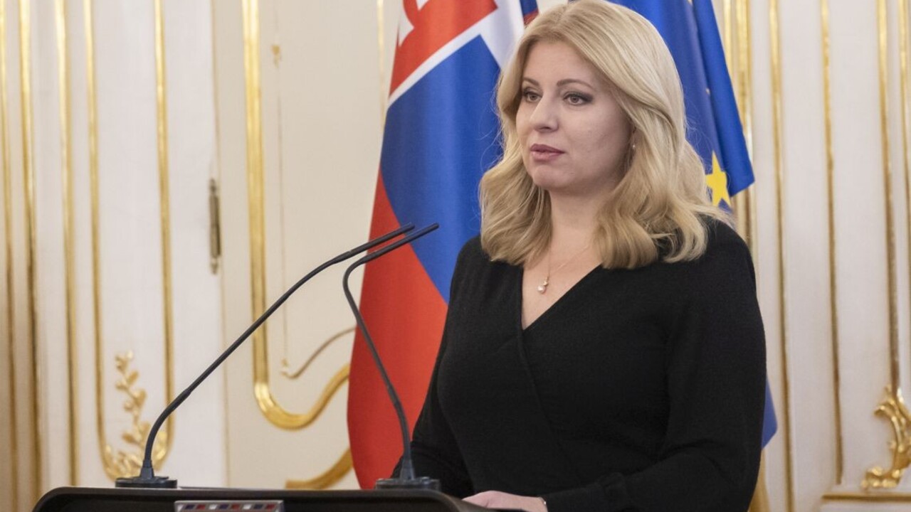 Prezidentke udelia Cenu za demokraciu Madeleine Albrightovej, na podujatí sa nezúčastní osobne