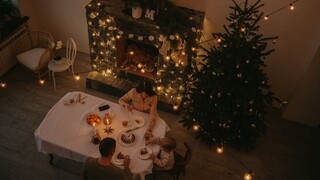 Tradičné vianočné jedlá zo zahraničia: Kde jedávajú moriaka či kura z fastfoodu?