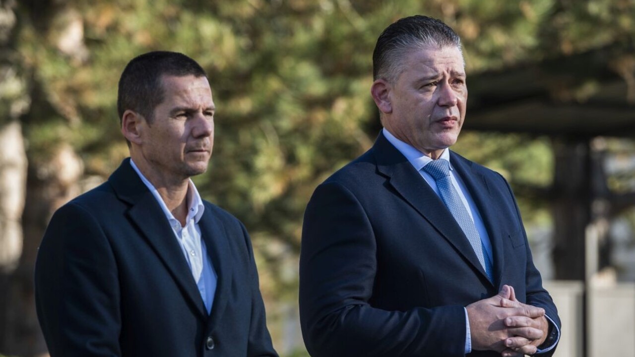 Krajská prokuratúra preveruje Mikulca a Hamrana v súvislosti s nelegálnou migráciou