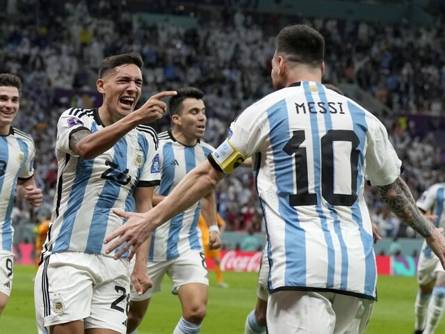 Argentína po penaltách zdolala Holandsko, postupuje do semifinále