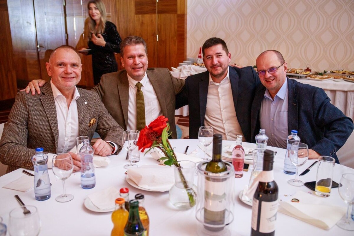 Vianočná párty ta3