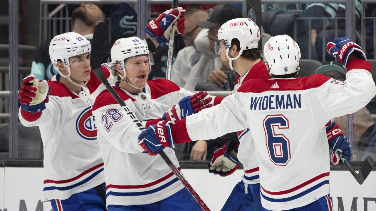 NHL: Montreal zdolal Calgary 2:1 po samostatných nájazdoch. Slafkovský asistoval, Ružička bez bodu
