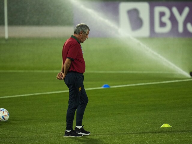 Santos skončil na lavičke portugalskej futbalovej reprezentácie. Nahradiť by ho mohol Mourinho