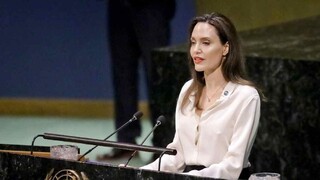 Angelina Jolieová končí ako zvláštna vyslankyňa OSN pre utečencov