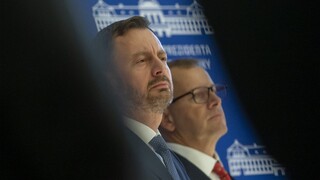 Kollár rokuje s lídrami strán, chce zistiť východisko z krízy. Fico apeluje na rýchlu dohodu