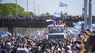Argentínčania oslavujú titul majstrov sveta vo veľkom. Ulice zaplavili milióny fanúšikov