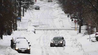 Snehová víchrica v Kanade spôsobila výpadky prúdu, úrady vydali výstrahu