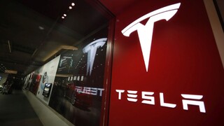Tesla dočasne zastavila výrobu v šanghajskom závode