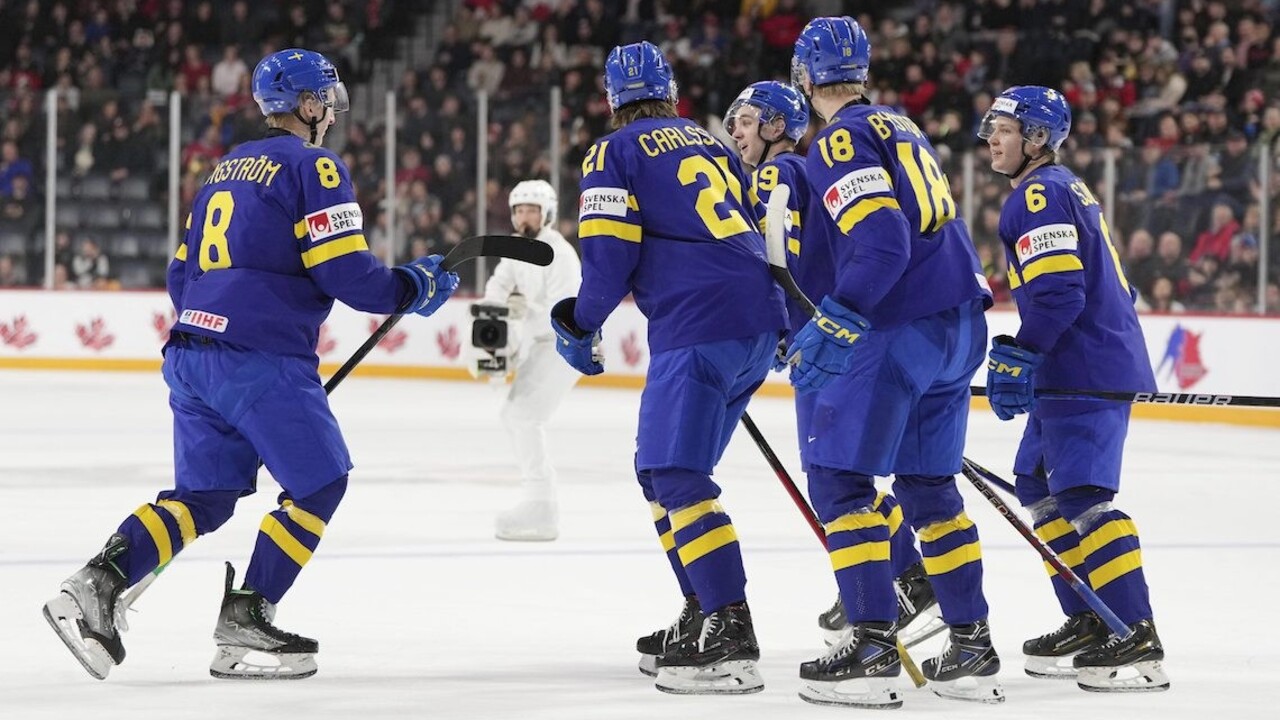 Hokejisti Švédska zvíťazili nad Nemeckom. Usadili sa na čele skupiny