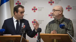 Francúzsky minister obrany navštívil Kyjev. Prišiel zistiť, čo bude Ukrajina v zime potrebovať
