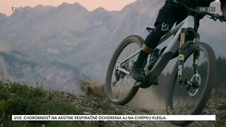 Divoký enduro elektrický bicykel, ktorý stavil na uhlíkové vlákna