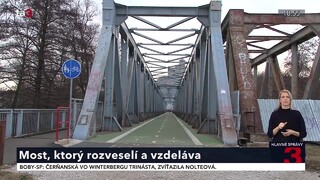 Železničný most v Trenčíne chcú premeniť na kultúrnu zónu. Ak naň stúpite, zahrá vám