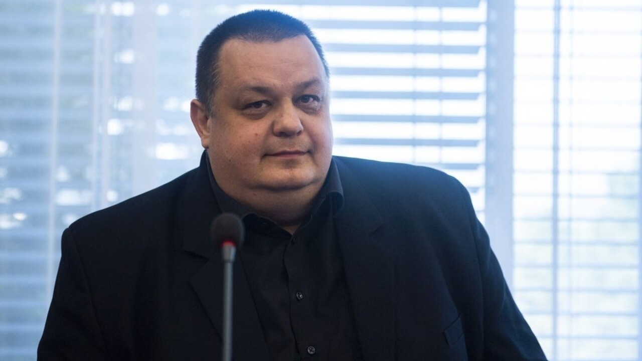 Hlavný hygienik Mikas zdôraznil potrebu povinného očkovania u detí