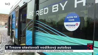 Trnavskej hromadnej doprave pribudol vodíkový autobus, testovať ho budú tri dni