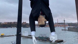 Švédsko si skomplikovalo prijatie do NATO. Turecko pobúrila obesená figurína Erdogana