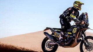 V 4. etape Dakaru sa Slovákom  darilo menej.  Varga prišiel o post lídra