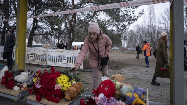 Záchranári ukončili pátranie v sutinách domu v Dnipre, kde zahynulo 44 ľudí