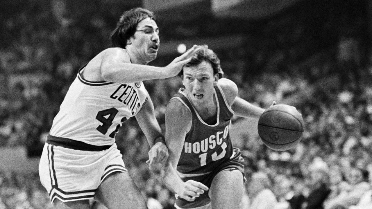 Vo veku 74 rokov zomrel Chris Ford, bol autorom prvej trojky v histórii NBA