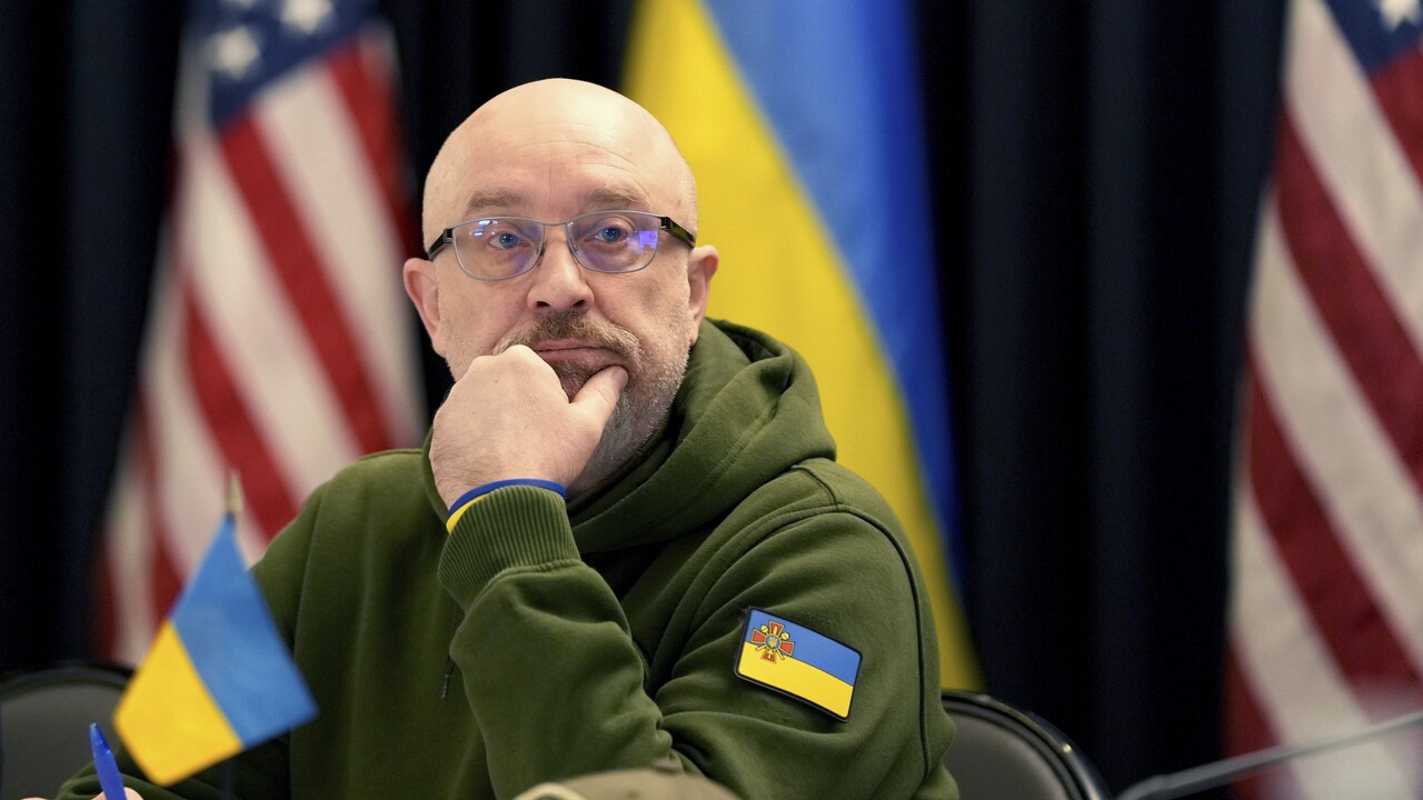 Ukrajinský minister obrany bude v parlamente vysvetľovať nákupy jedla pre armádu. Mali byť predražené