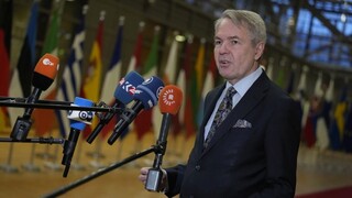 Fínsko musí zvážiť vstup do NATO aj bez Švédska, uviedol šéf fínskej diplomacie