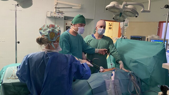 V Univerzitnej nemocnici Bratislava prvý raz transplantovali obličku od darcu s nekompatibilnou krvnou skupinou