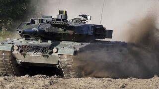 Nemecko pošle Ukrajine tanky Leopard 2 a povolí to aj spojencom, potvrdil Spiegel