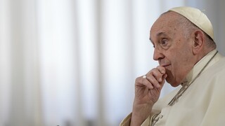 FOTO: Pápež kritizoval zákony kriminalizujúce homosexualitu. Boh miluje všetky svoje deti, uviedol